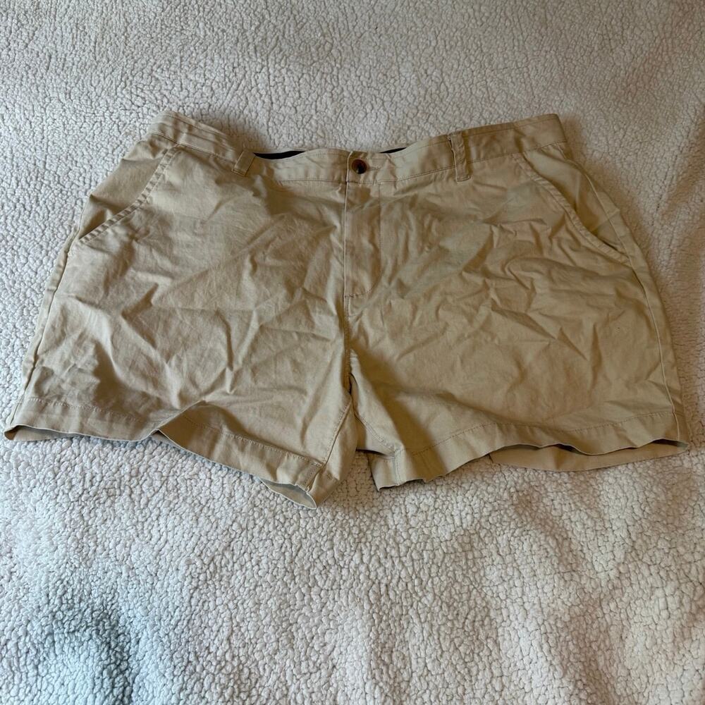 Crown & Ivy Men's Motion Flex Stretch Chino Shorts - Khaki/Tan, Size 40